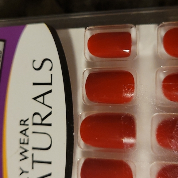 Nailene Press-on naturals nails - Picture 6 of 8